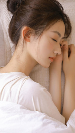 两个朋友互换麦子